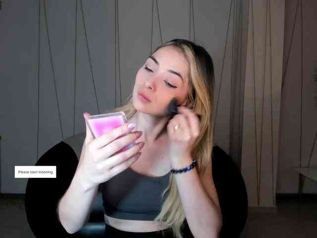 StacyWoods webcam