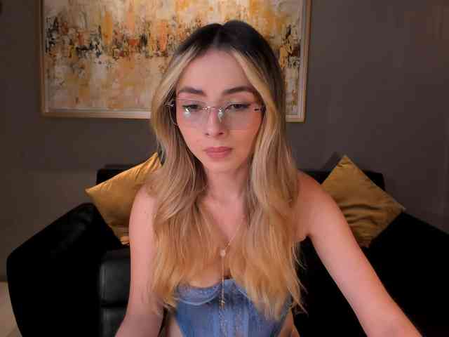 StacyWoods webcam