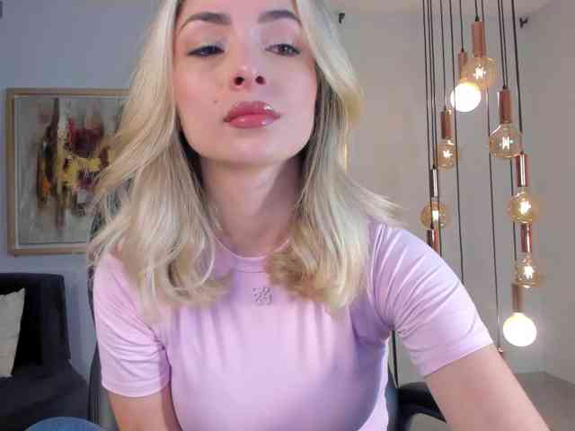 StacyWoods webcam