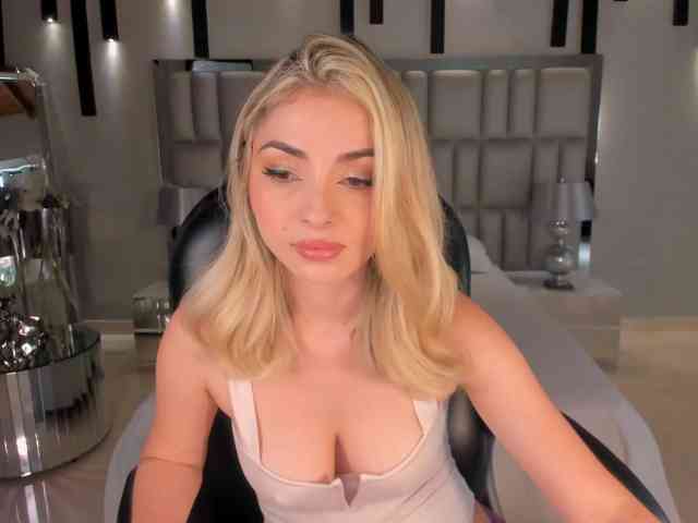 StacyWoods webcam