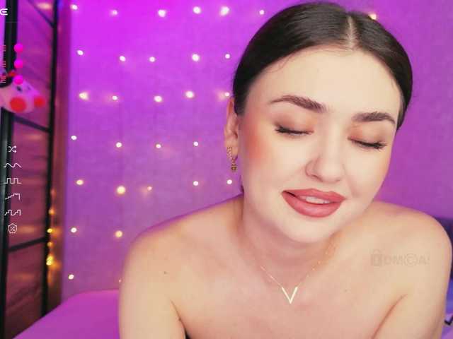 translateenglish's BongaCams show and profile