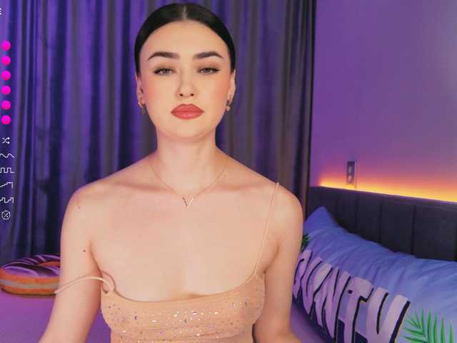 translateenglish, en directo ahora en BongaCams