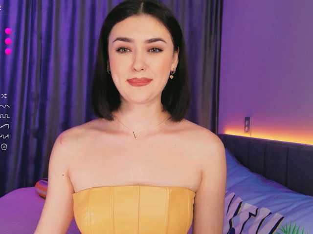 translateenglish live cam on BongaCams