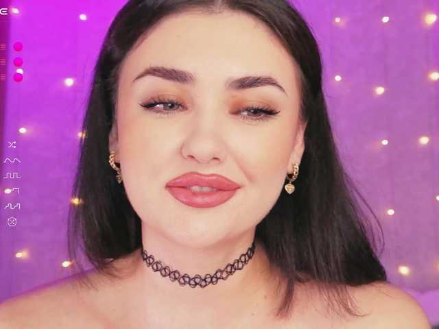translateenglish live cam on BongaCams