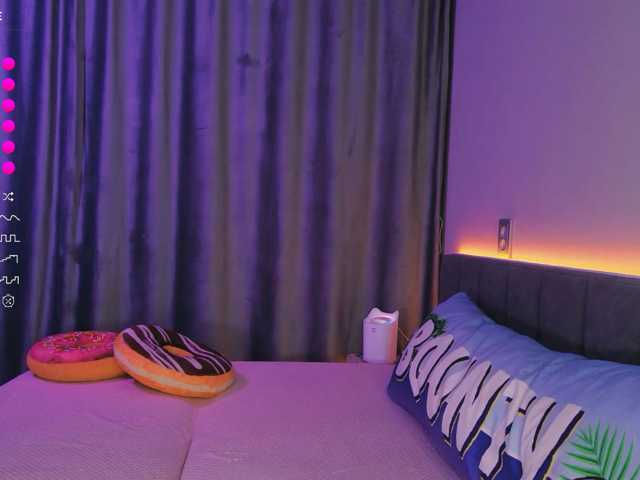 translateenglish live cam on BongaCams