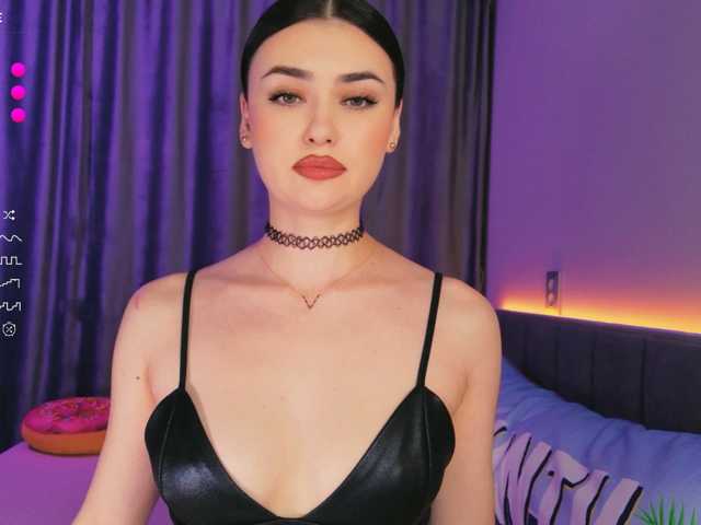 translateenglish live cam on BongaCams