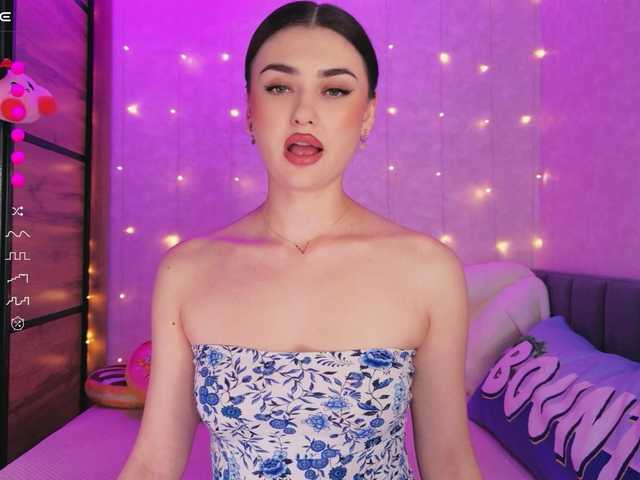 translateenglish's BongaCams show and profile