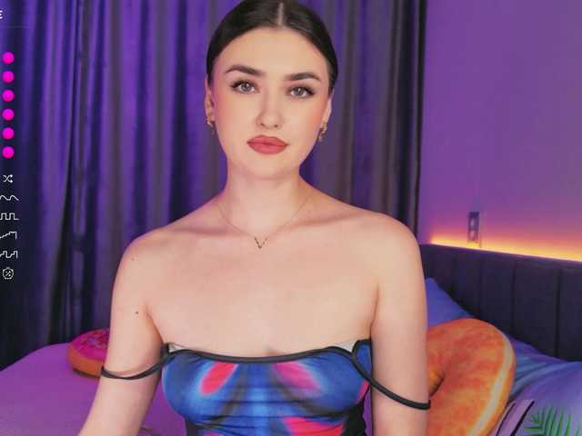 translateenglish live cam on BongaCams