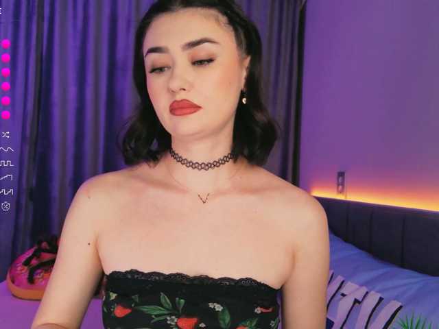 translateenglish live cam on BongaCams