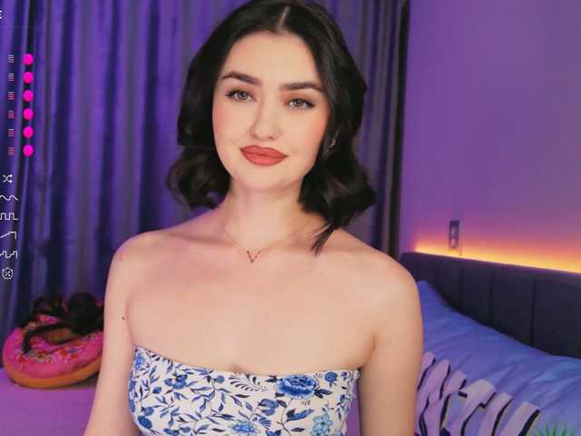 translateenglish live cam on BongaCams