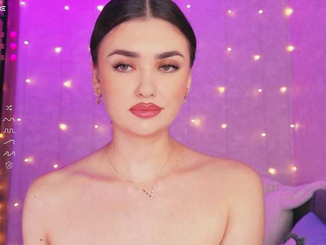 translateenglish live cam on BongaCams