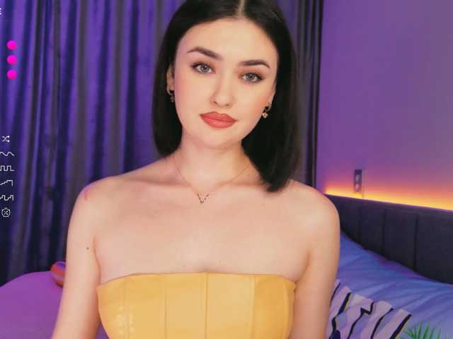 translateenglish live cam on BongaCams