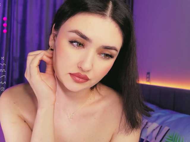 go to chat with LeJanele
