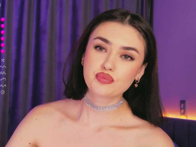translateenglish live cam on BongaCams
