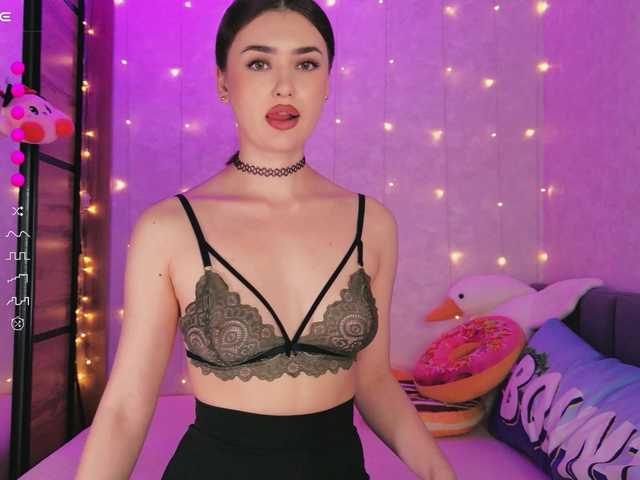 translateenglish live cam on BongaCams