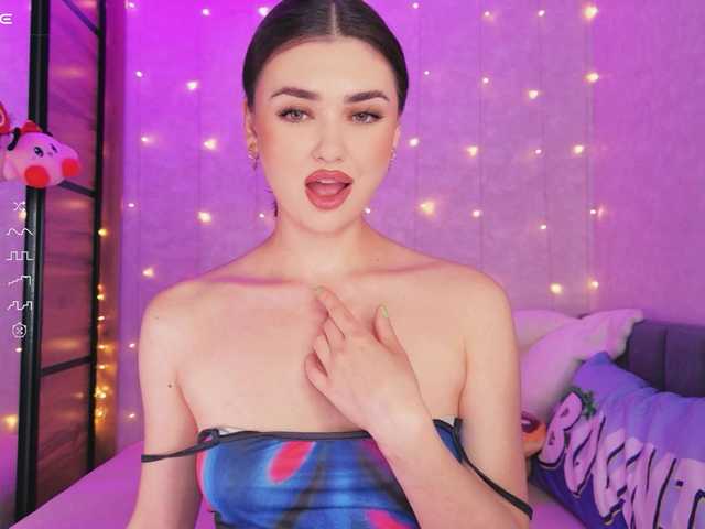 translateenglish live cam on BongaCams