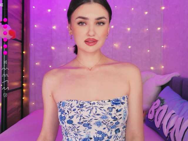 translateenglish live cam on BongaCams