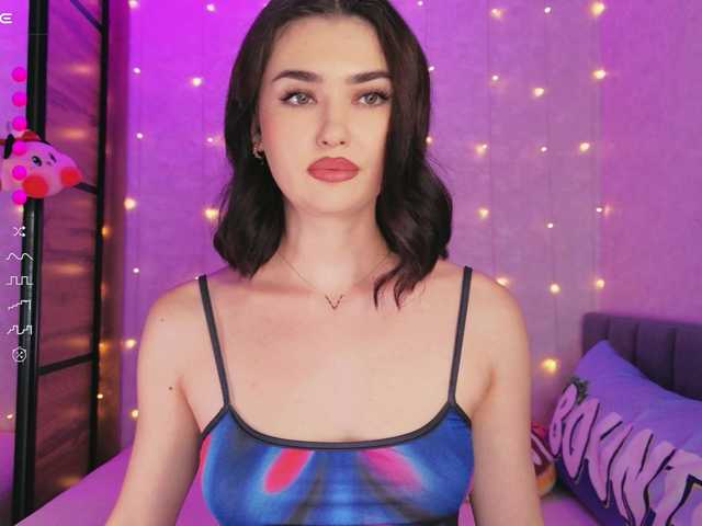 translateenglish live cam on BongaCams