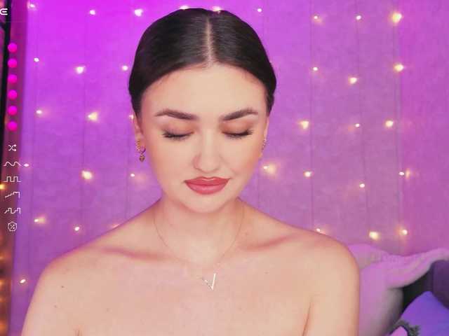 translateenglish live cam on BongaCams