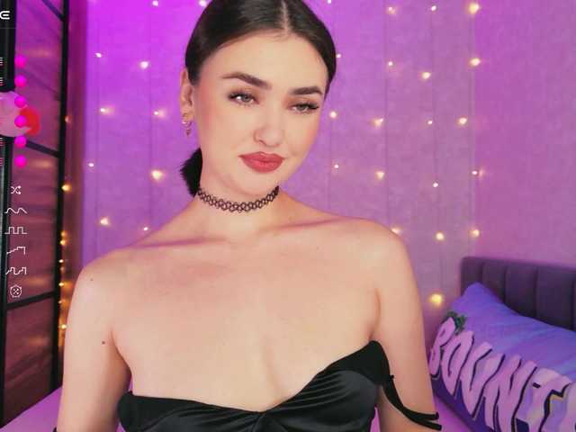 translateenglish live cam on BongaCams