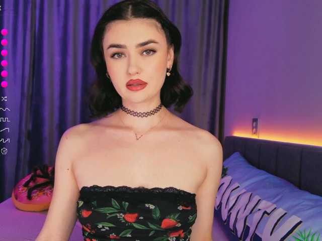 translateenglish live cam on BongaCams