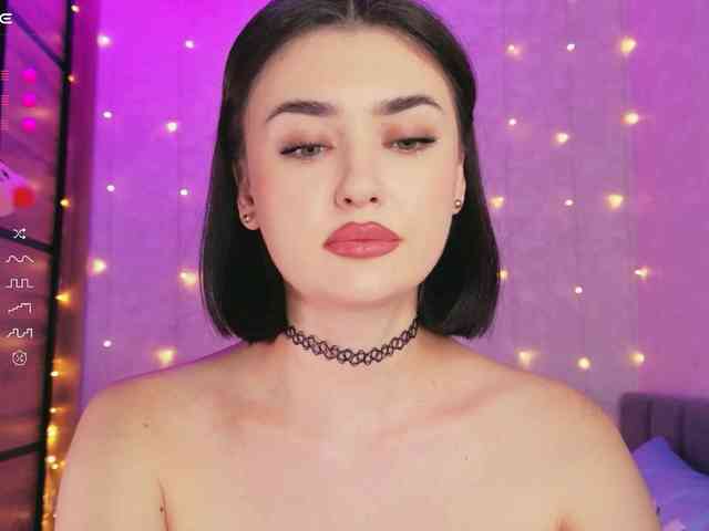 translateenglish Live Webcam on BongaCams