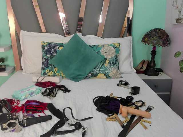 HunterIgnis live cam on BongaCams