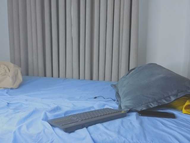MISS-FAITH091 live cam on BongaCams