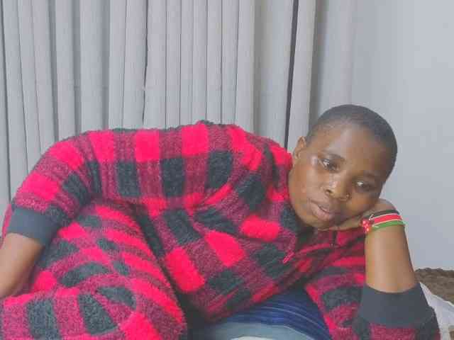 MISS-FAITH091 webcam