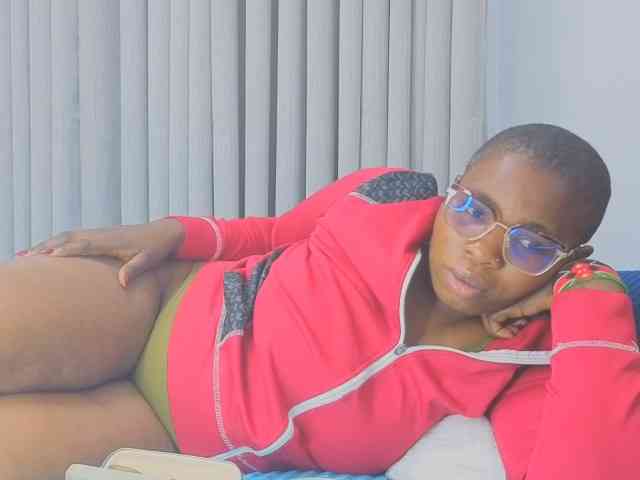 MISS-FAITH091 webcam