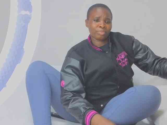 MISS-FAITH091 webcam