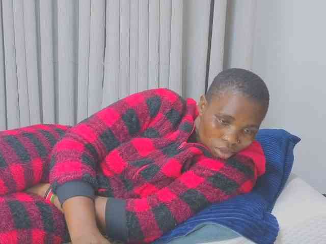 MISS-FAITH091 webcam