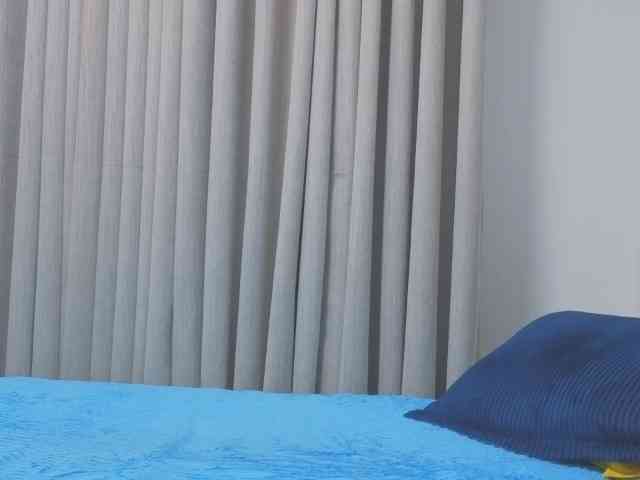 MISS-FAITH091 webcam