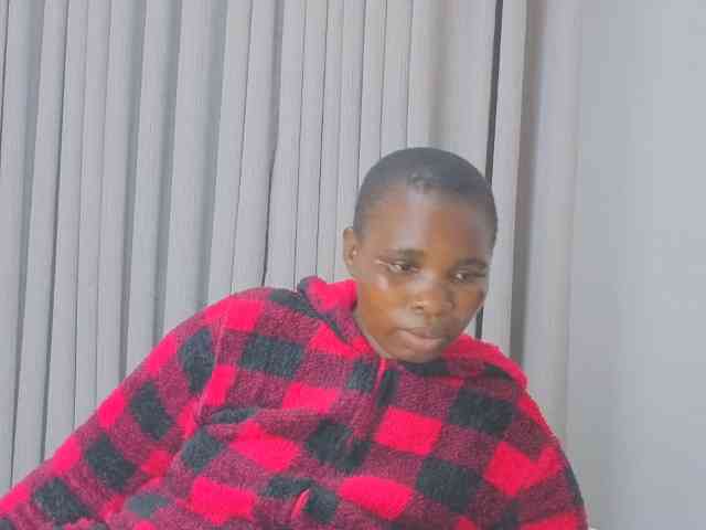 MISS-FAITH091 webcam