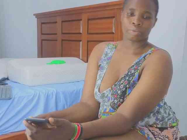 MISS-FAITH091 webcam