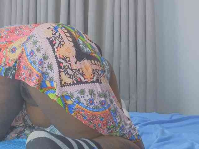MISS-FAITH091 webcam