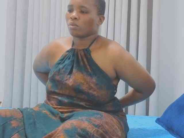 MISS-FAITH091 webcam