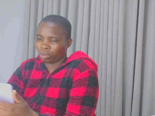 MISS-FAITH091 webcam