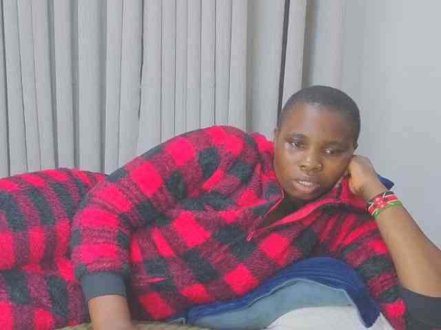 MISS-FAITH091 webcam