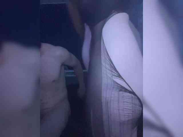 YourShlut webcam