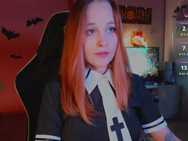 MaryJaneWatson live cam on BongaCams
