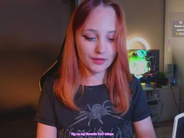 MaryJaneWatson live cam