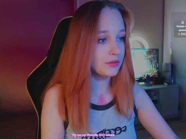 MaryJaneWatson webcam