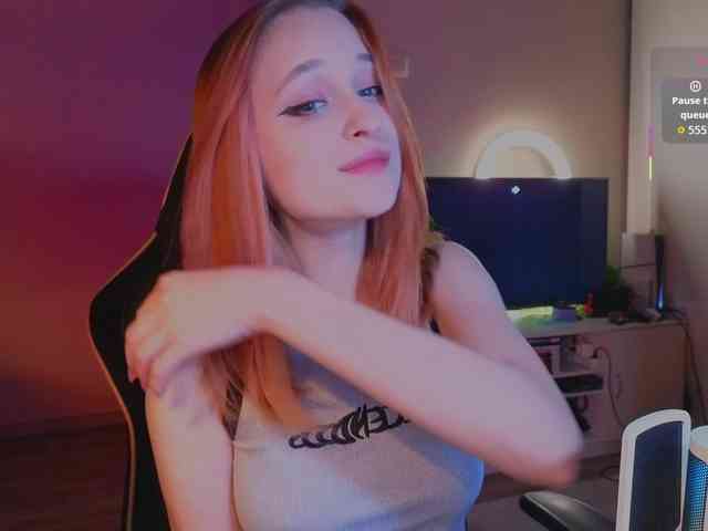 MaryJaneWatson webcam