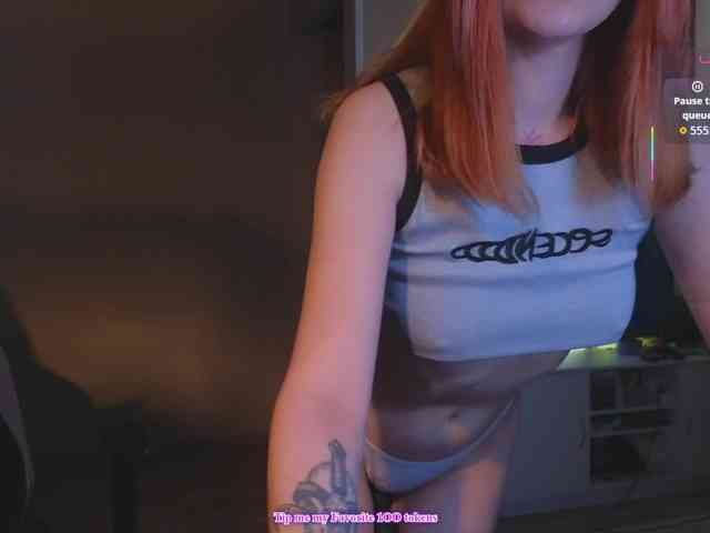MaryJaneWatson webcam