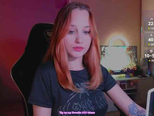MaryJaneWatson webcam