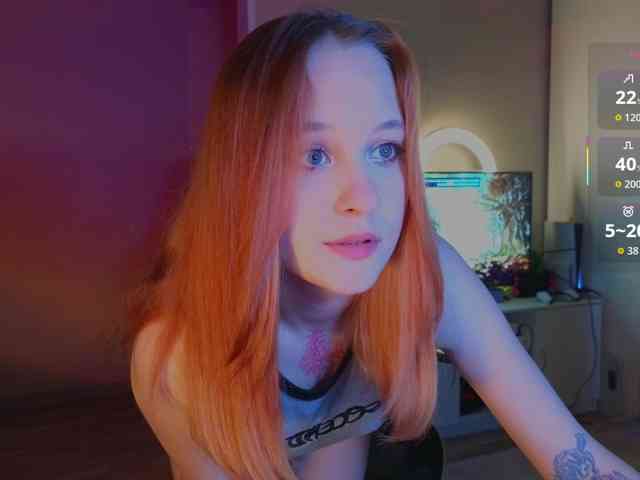 MaryJaneWatson webcam