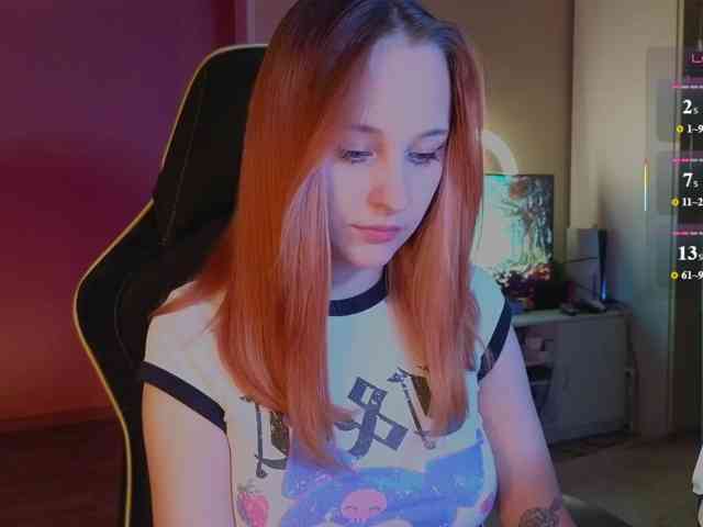 MaryJaneWatson webcam