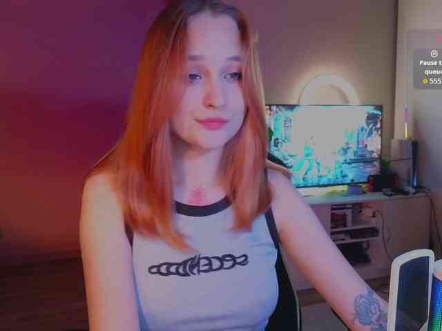 MaryJaneWatson webcam