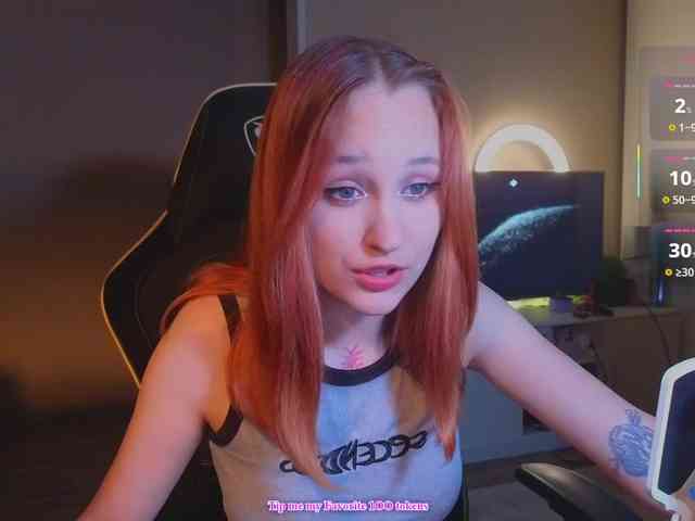MaryJaneWatson webcam
